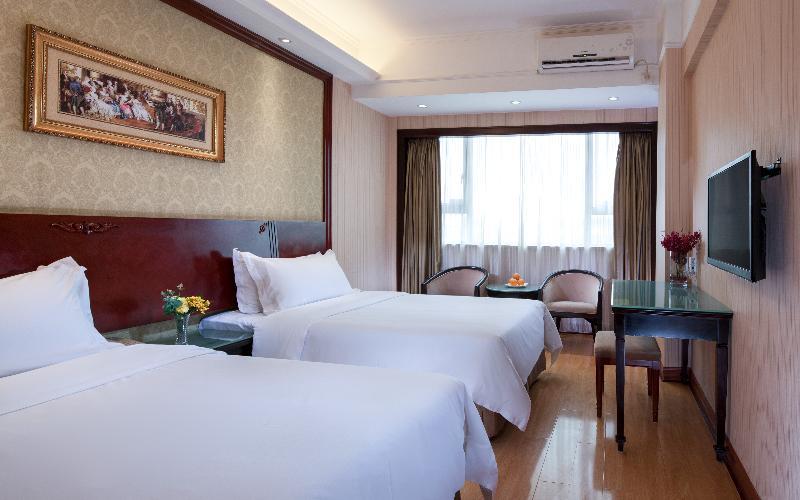 Vienna Hotel Shenzhen Railway Station Exterior photo